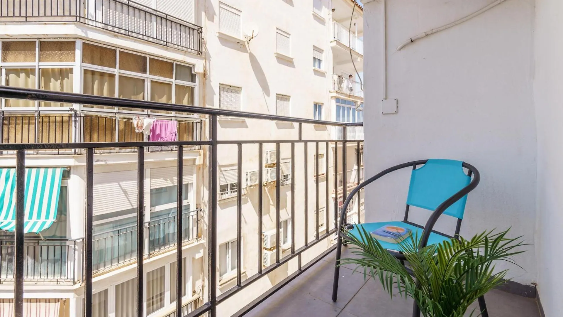 Nerja City Center Apartment - Happy Rentals