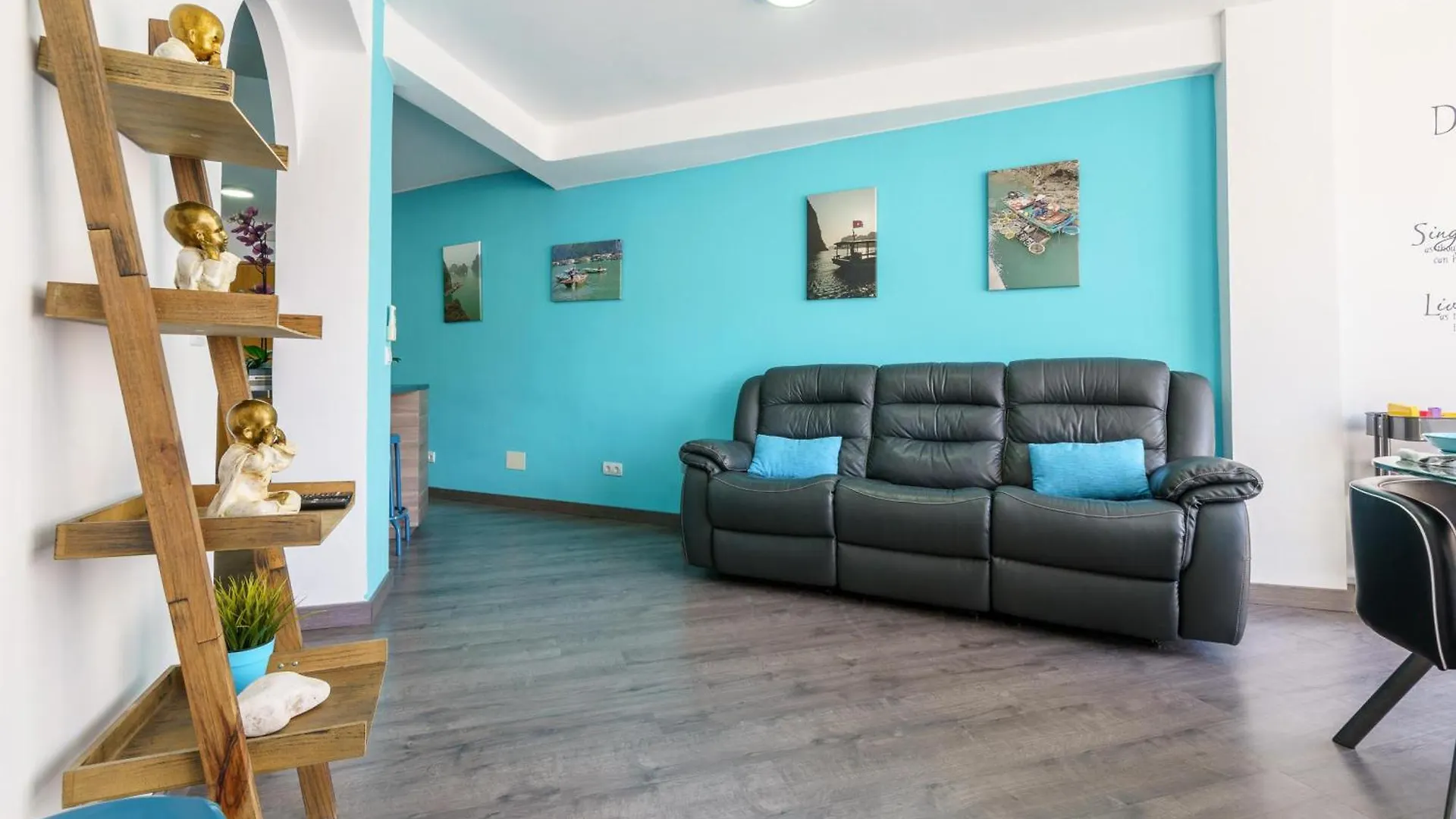 Nerja City Center Apartment - Happy Rentals 0*,